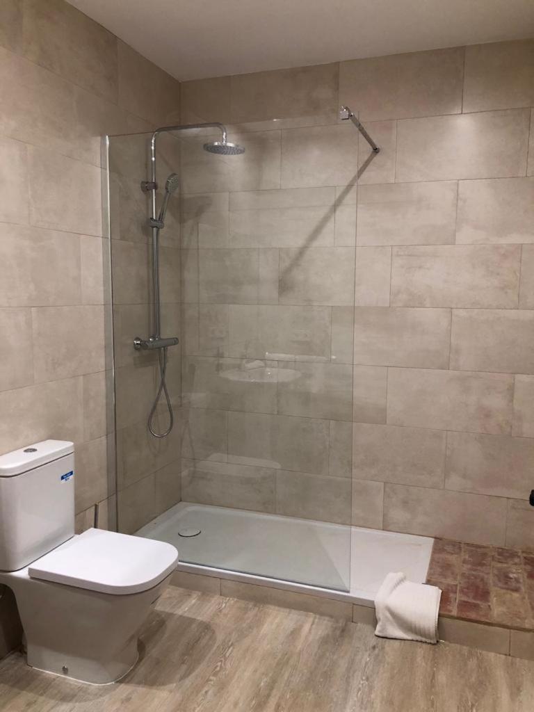 Hostal De Bianya فاي دي فيانيا المظهر الخارجي الصورة